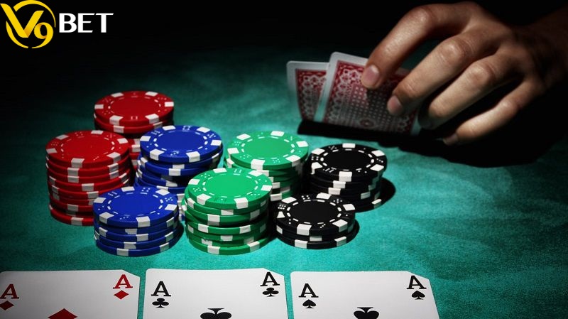 Bật mí kỹ năng bắt bài đối thủ trong game Poker