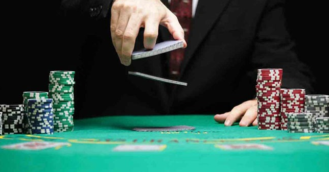 Những điều nên tránh khi chơi Poker tại nhà cái V9bet